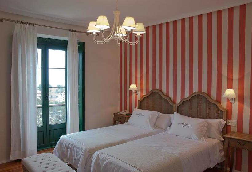 Отель Rural La Raposera