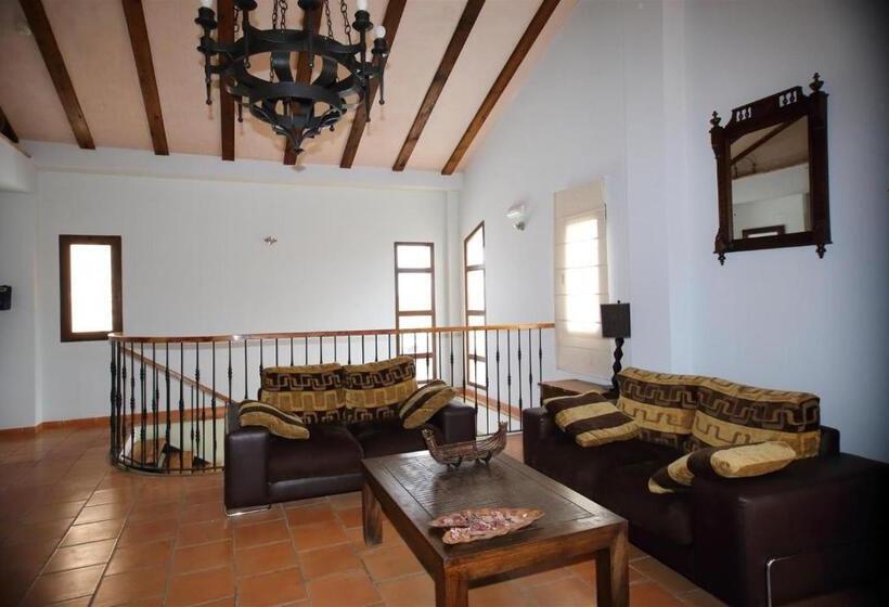 فندق Rural Los Abriles