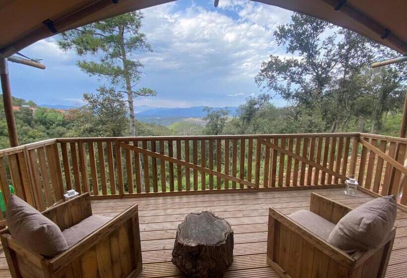 فندق Hostal La Salut De Terrades