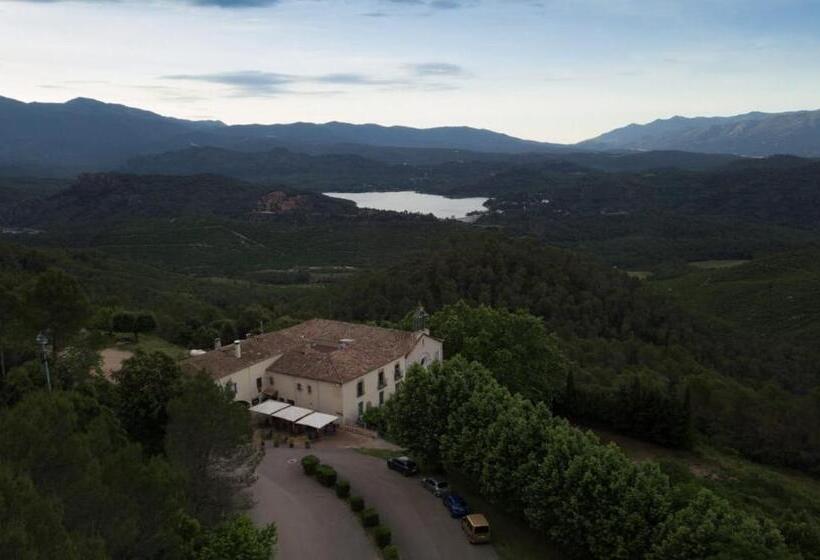 فندق Hostal La Salut De Terrades