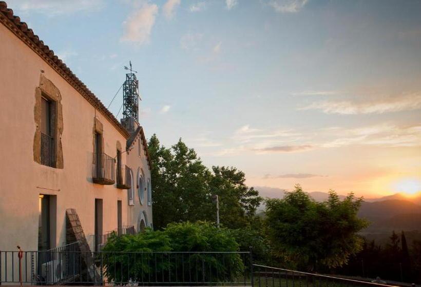 فندق Hostal La Salut De Terrades