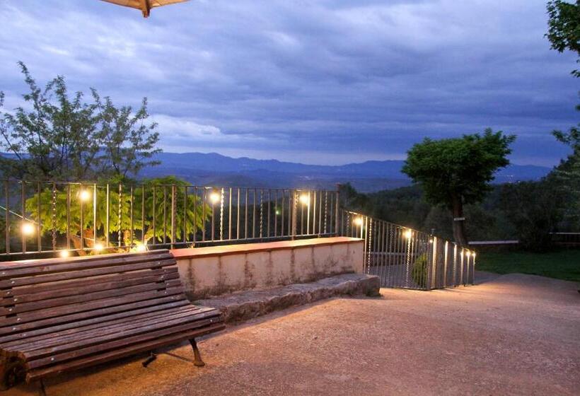 فندق Hostal La Salut De Terrades