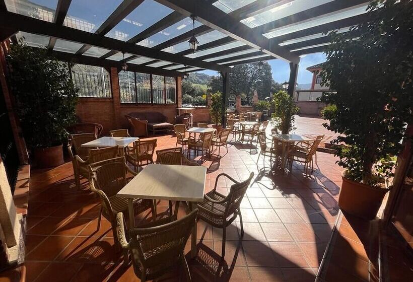 فندق Sierra De Ubrique