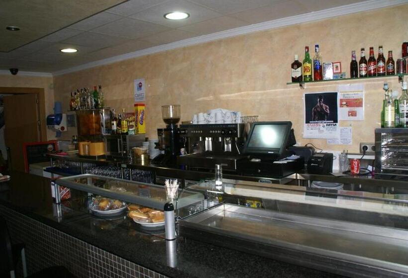 בית מלון כפרי Sierra Mar