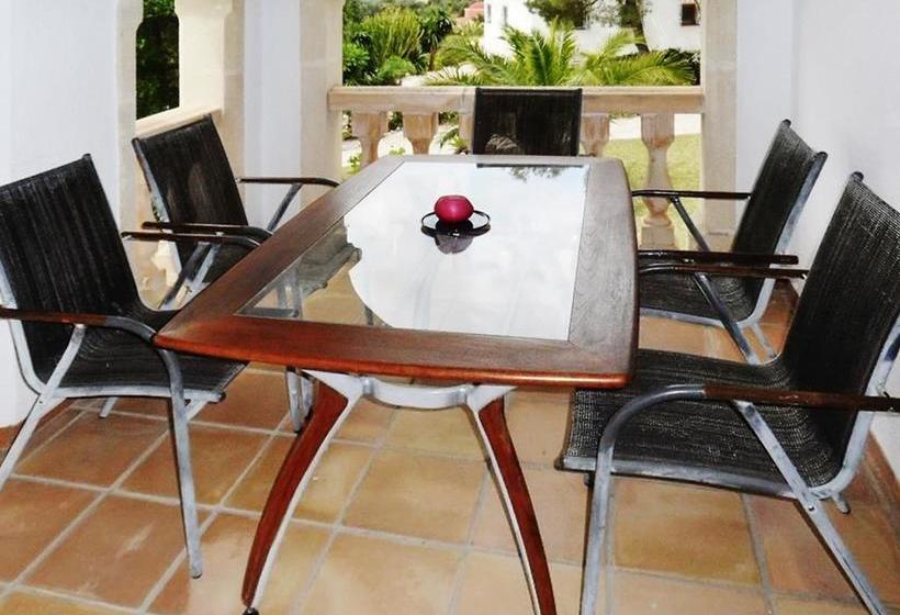 Villa Calle de Auriga