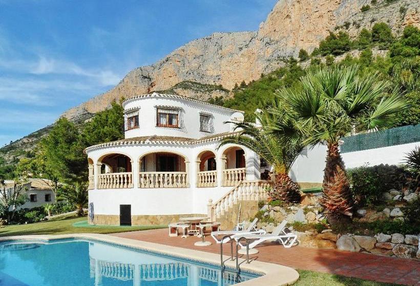 Villa Calle de Auriga