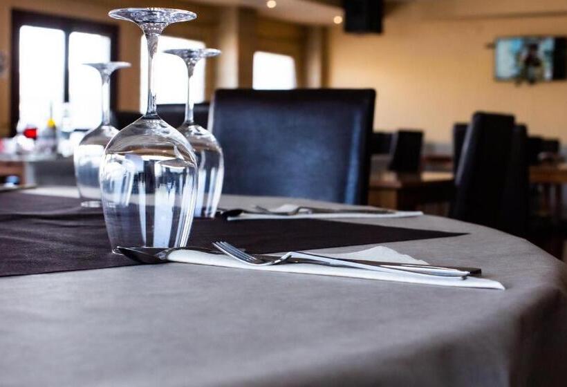 ホテル Villa De Cárcar