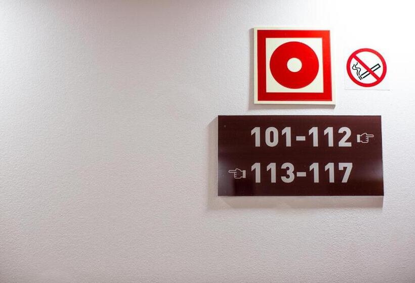 فندق Villa De Cárcar