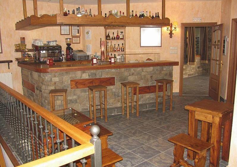 فندق Villa Russell