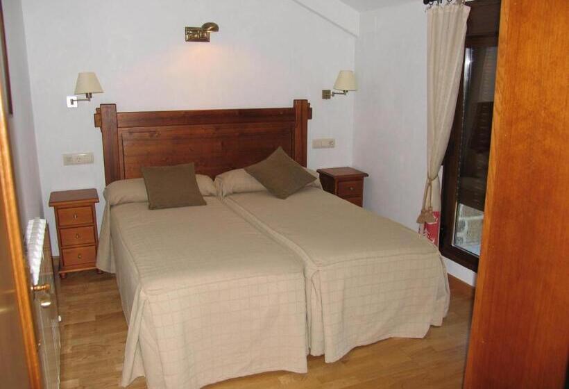 فندق Villa Russell