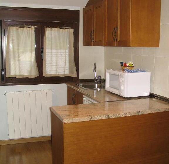 فندق Villa Russell