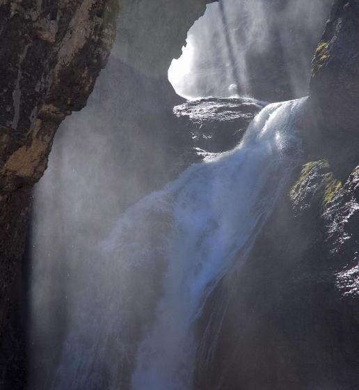 فندق Villa Russell