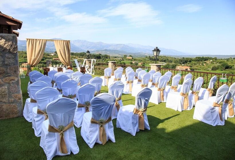 هتل Villa Xarahiz