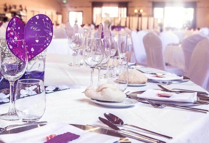 هتل Villa Xarahiz