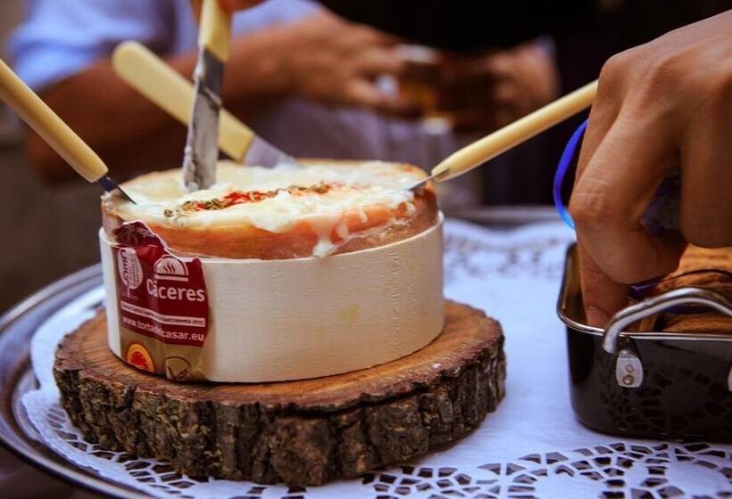 هتل Villa Xarahiz