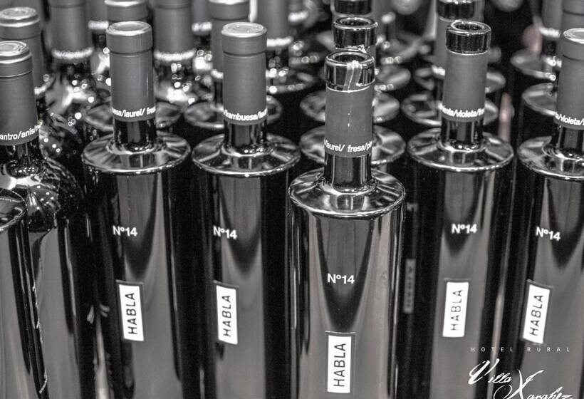 هتل Villa Xarahiz