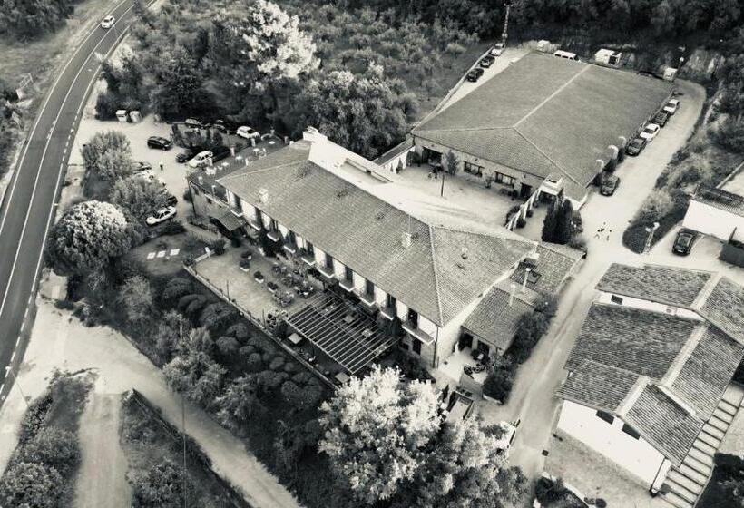 فندق Villa Xarahiz
