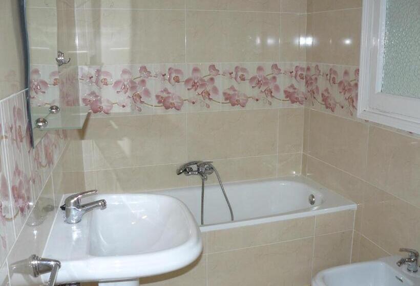 Отель Villaclara