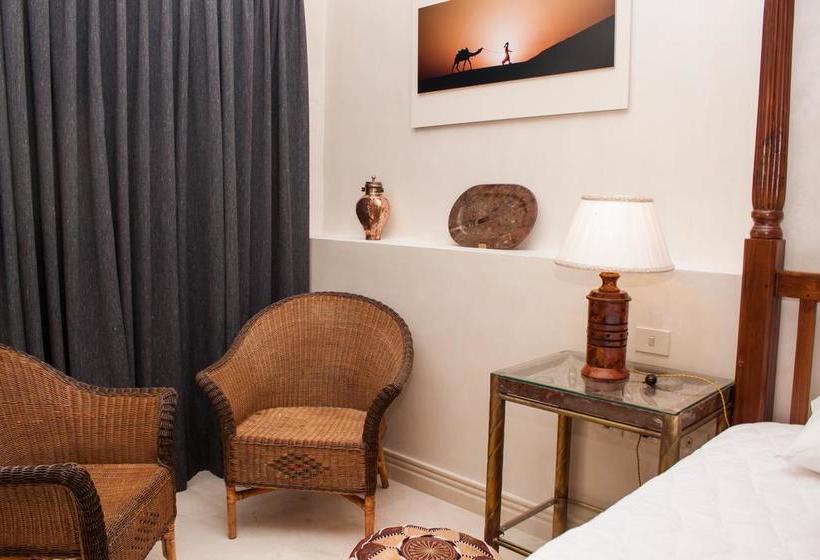 ホテル Villa Rocamar