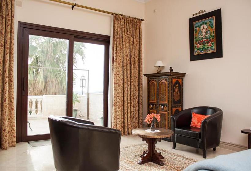 ホテル Villa Rocamar