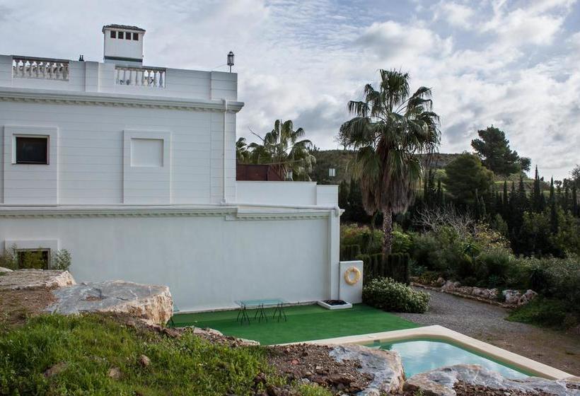 ホテル Villa Rocamar