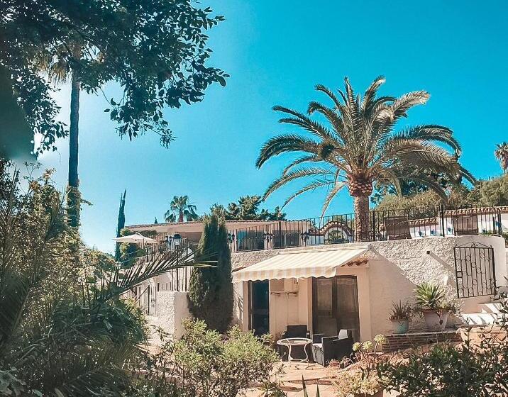 Jardines De La Reina Boutique Bed & Breakfast