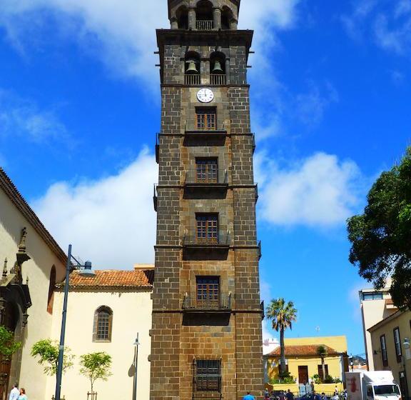 La Terrera Youth Hostel