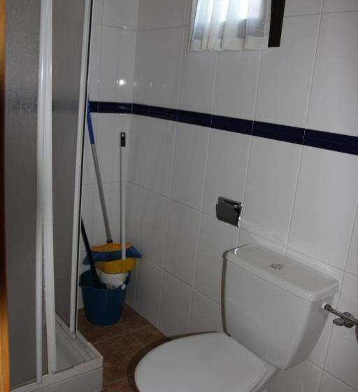 اقامتگاه Camping Iratxe Ciudad De Vacaciones