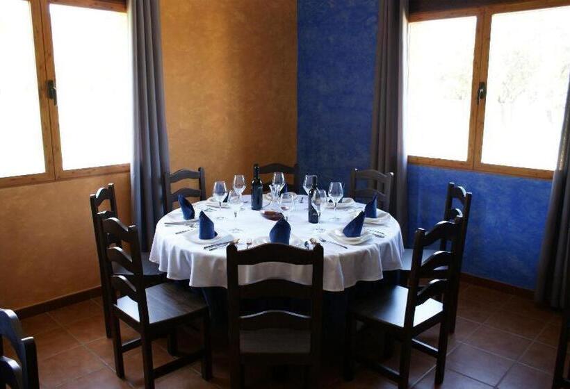 דירת נופש Lincetur Cabañeros   Centro De Turismo Rural