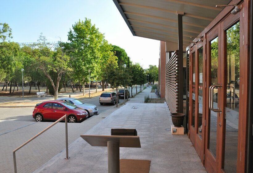 Residencia Universitaria Giner De Los Ríos