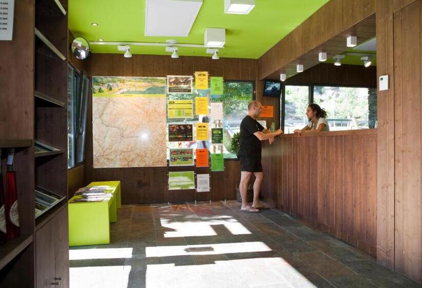 דירת נופש Bungalows Verneda Mountain Resort