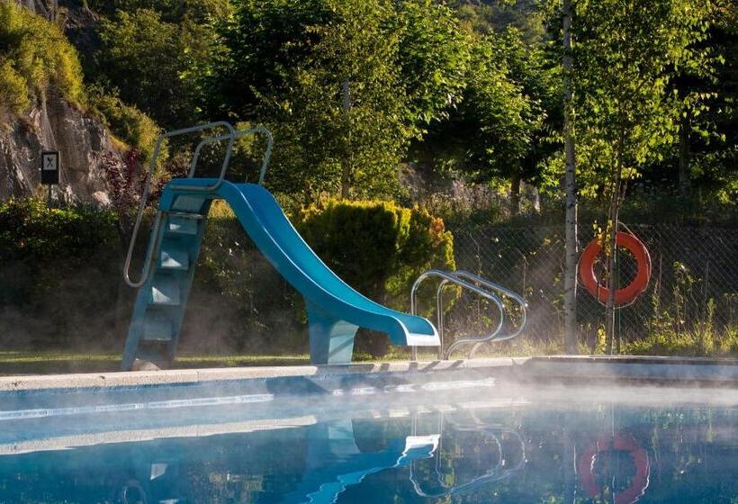 レジデンス Bungalows Verneda Mountain Resort