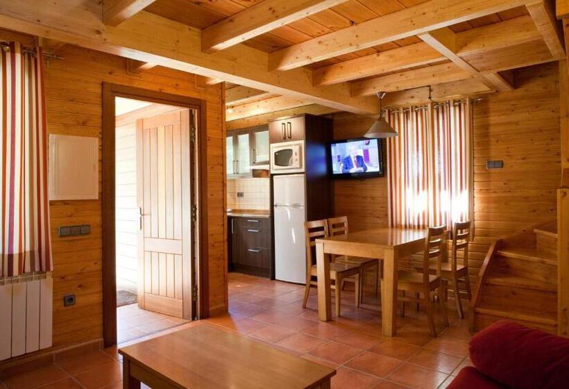 דירת נופש Bungalows Verneda Mountain Resort