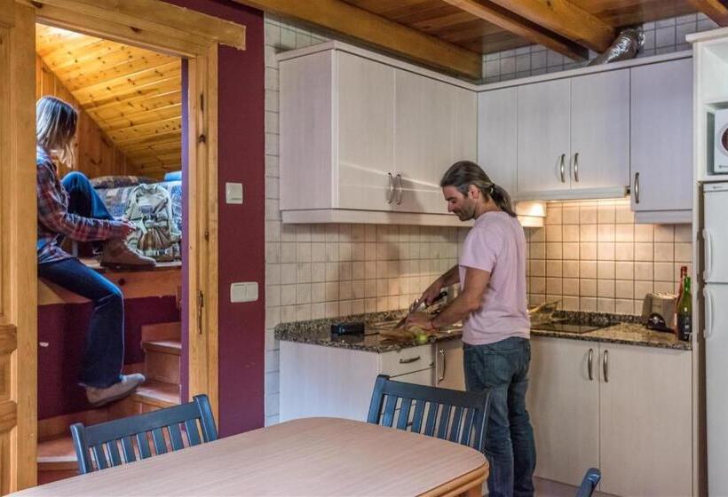 דירת נופש Bungalows Verneda Mountain Resort