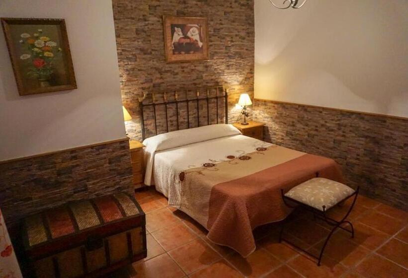 استراحتگاه Cabañas Cortijo El Helao