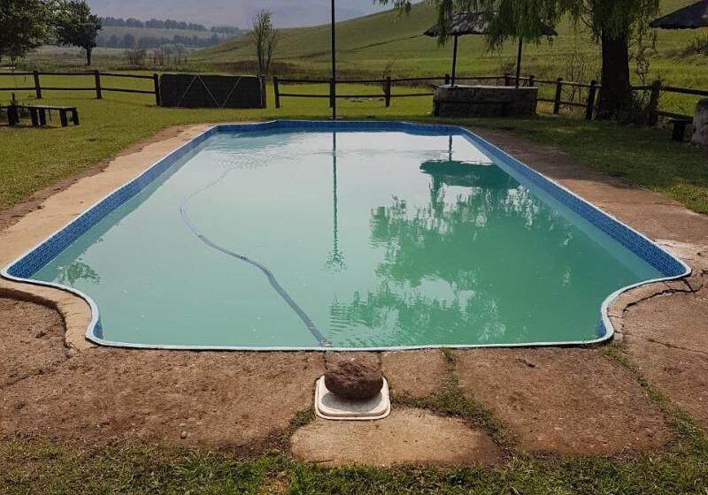 בית מלון כפרי Eland Valley Resort