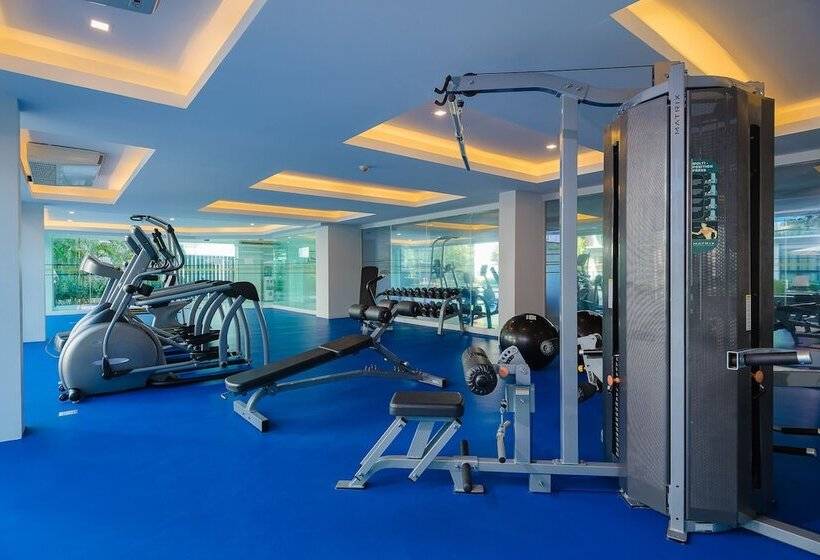 호텔 Wyndham Royal Lee Phuket