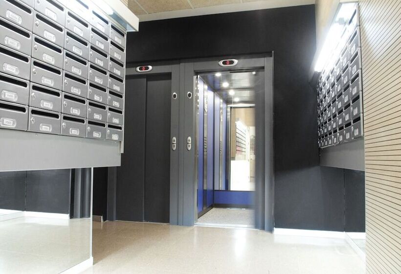 فندق صغير Colegio Mayor La Concepcion