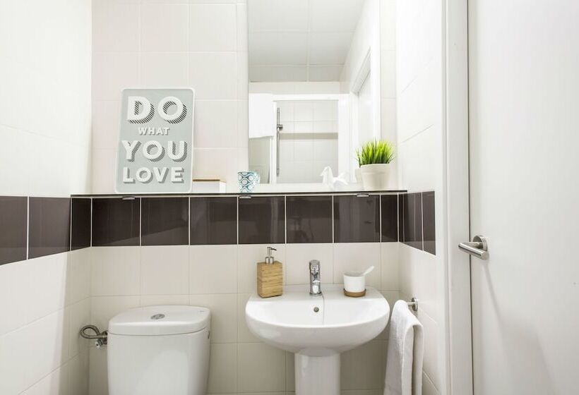 فندق صغير Colegio Mayor La Concepcion