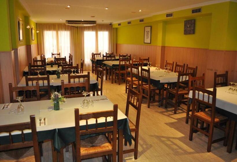 旅馆 Hostal Alcazaba