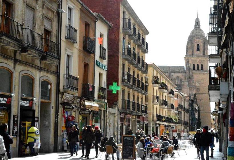 هاستل Residencia Universitaria Europa