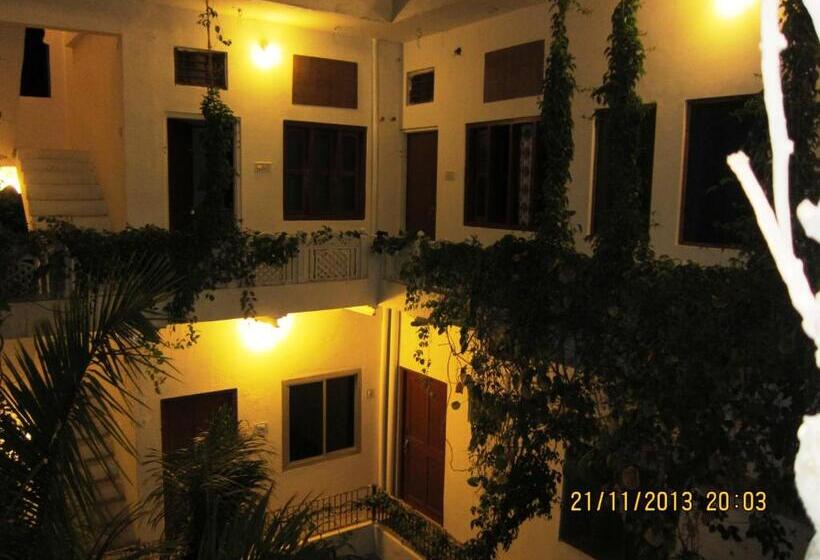 تختخواب و صبحانه Atithi Guest House Pushkar