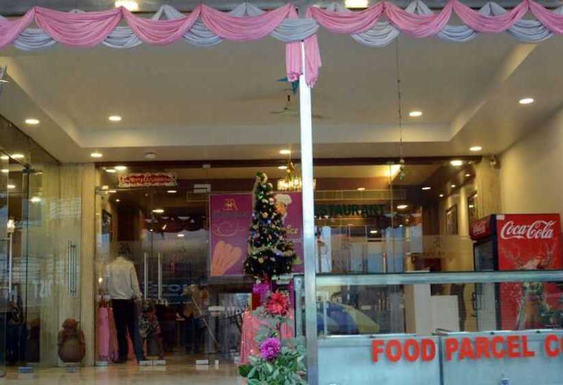 مبيت وإفطار Eden Roc