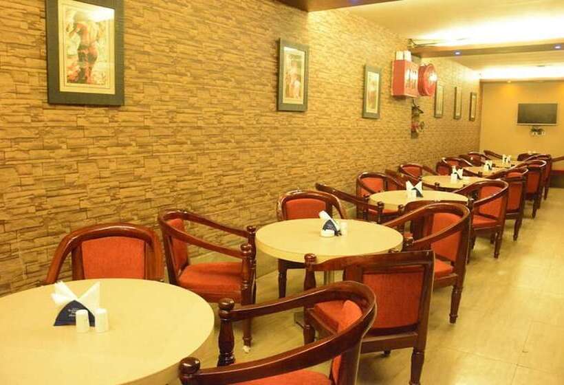 مبيت وإفطار Eden Roc