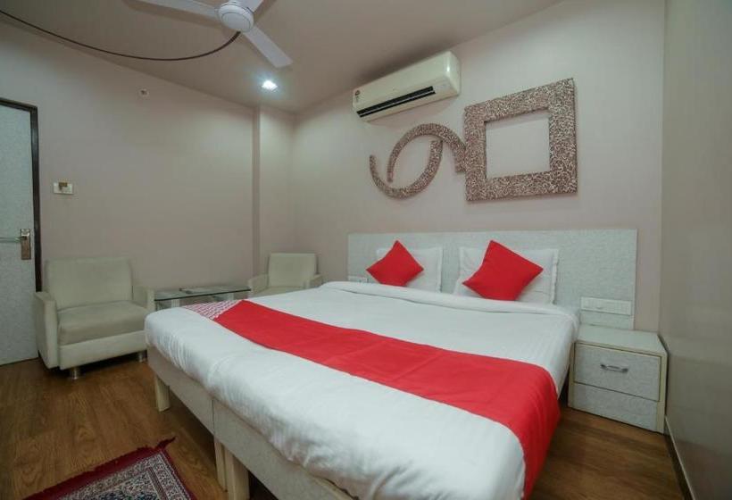 تختخواب و صبحانه Gayatri Inn Annex