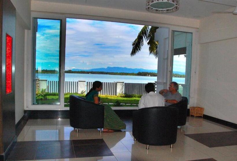 منتجع Blue Waters