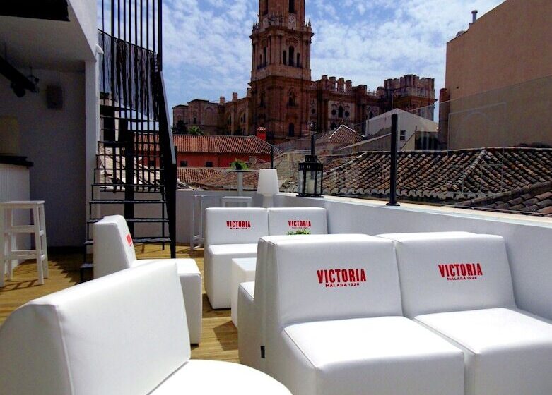 Chinitas Urban Hostel