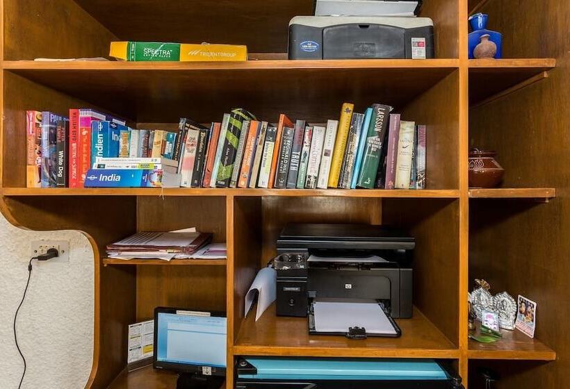 Eleven Bed & Breakfast