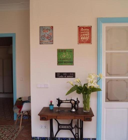 Hostel Pura Vida - Albergue Juvenil