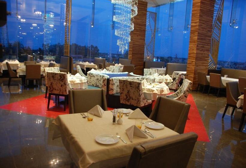 فندق Anjushree Ujjain